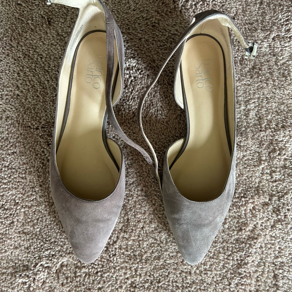 Franco Sarto ankle flats